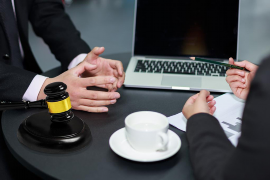 防城港如何避免债务纠纷？专业追讨公司教您应对之策